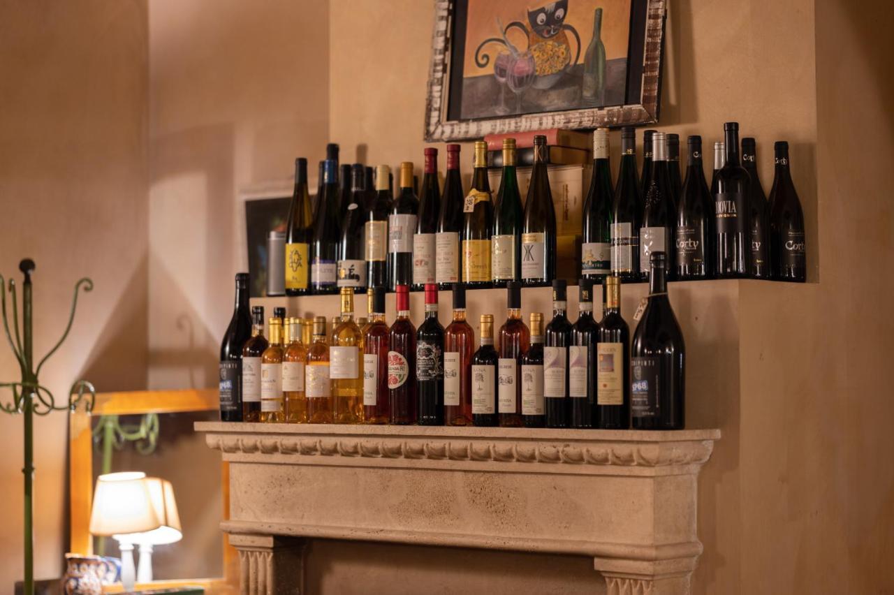 Favorita Food&wine